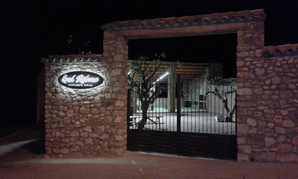 Cal Ribero Aparthotel Vilanova De La Sal Bagian luar foto