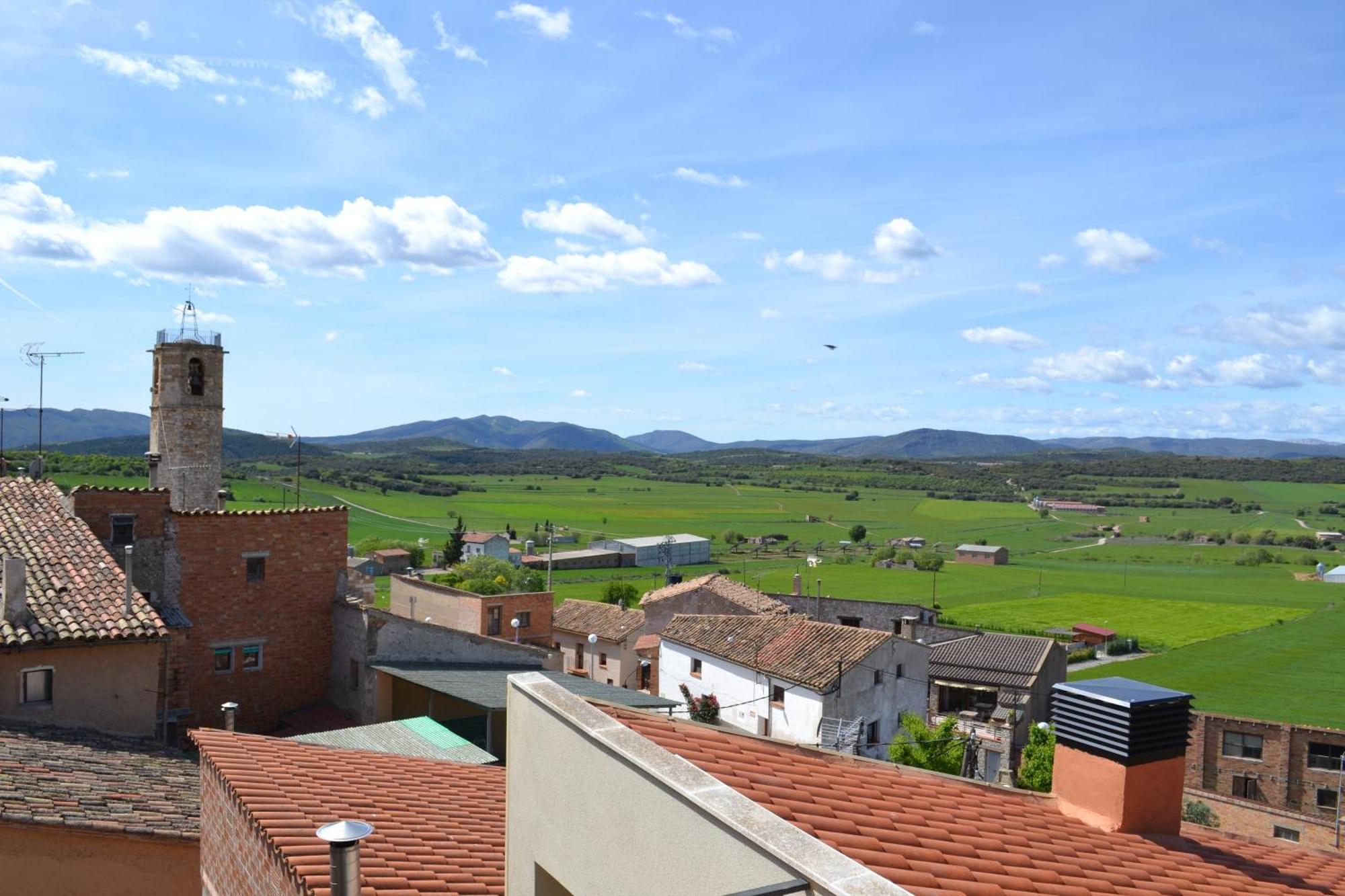 Cal Ribero Aparthotel Vilanova De La Sal Ruang foto