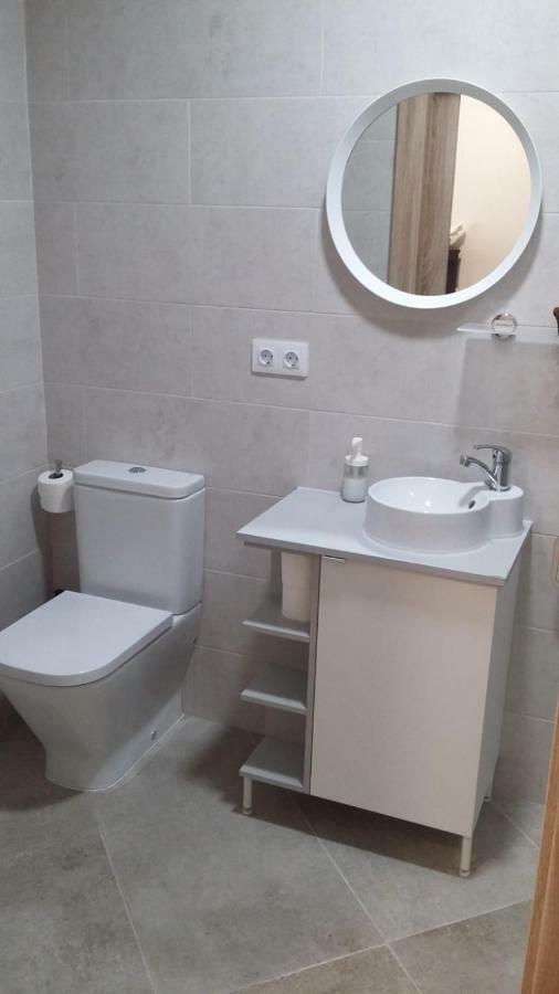 Cal Ribero Aparthotel Vilanova De La Sal Bagian luar foto
