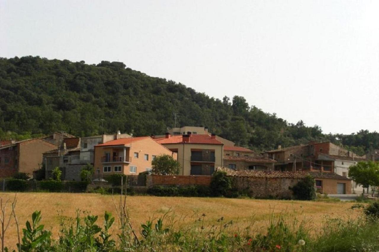 Cal Ribero Aparthotel Vilanova De La Sal Bagian luar foto